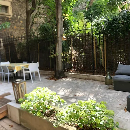 Magnifique Avec Terrasse A Cote De La Tour Eiffel Apartment *